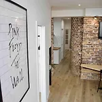Another Brick In The In Sleeps 9 *